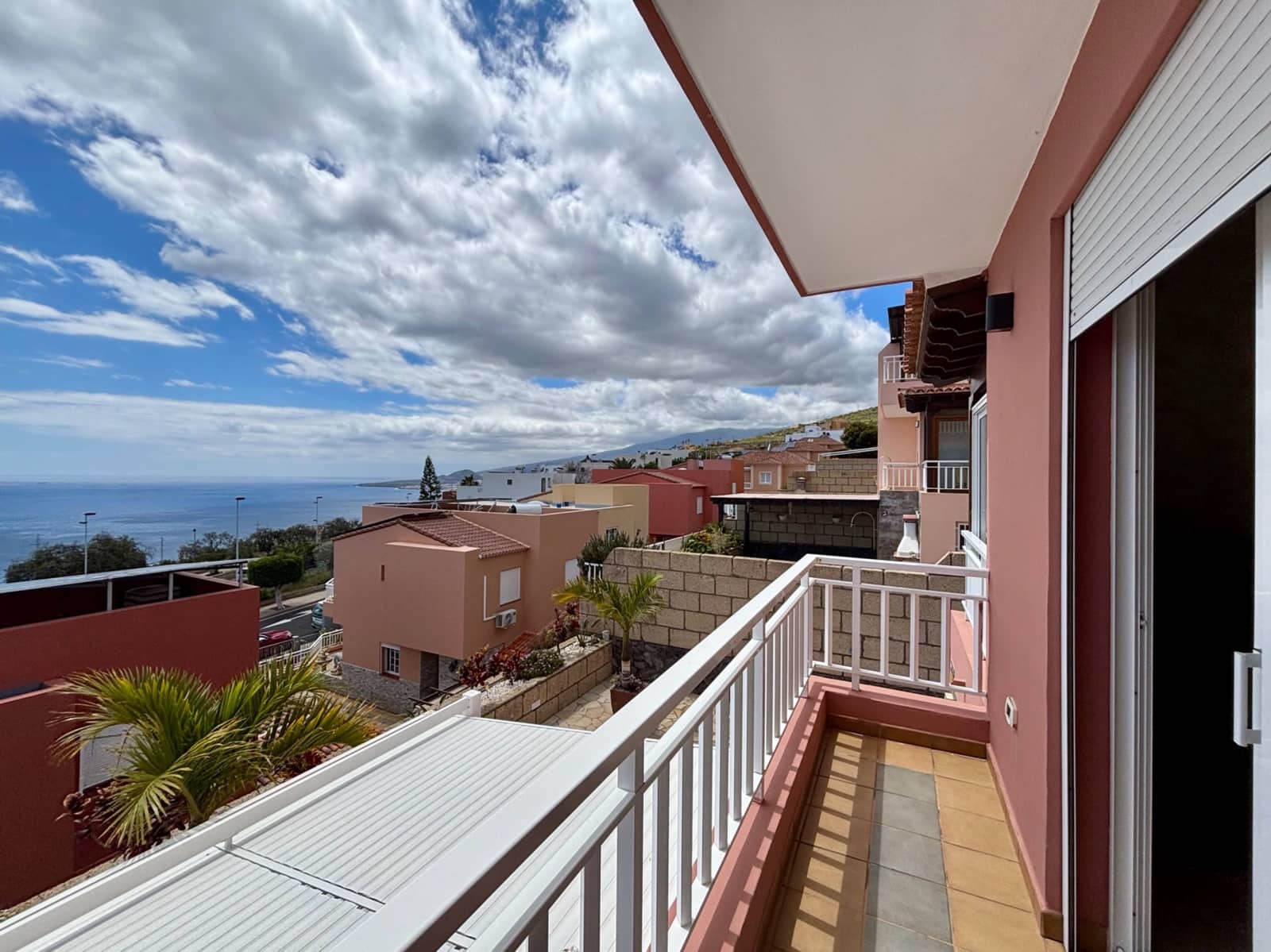 3 sovrum Semi-fristående Villa till salu i Barranco Hondo med pool garage - 630 000 € (Ref: 9780566)