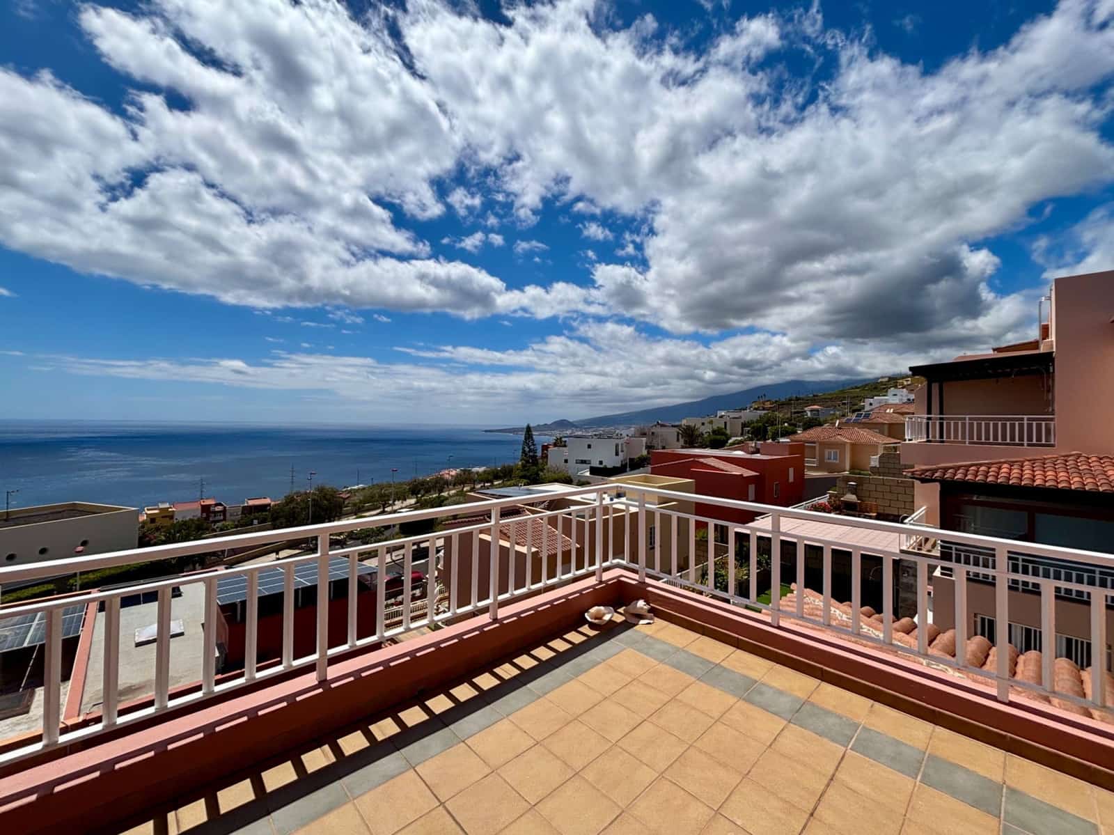 3 sovrum Semi-fristående Villa till salu i Barranco Hondo med pool garage - 630 000 € (Ref: 9780566)