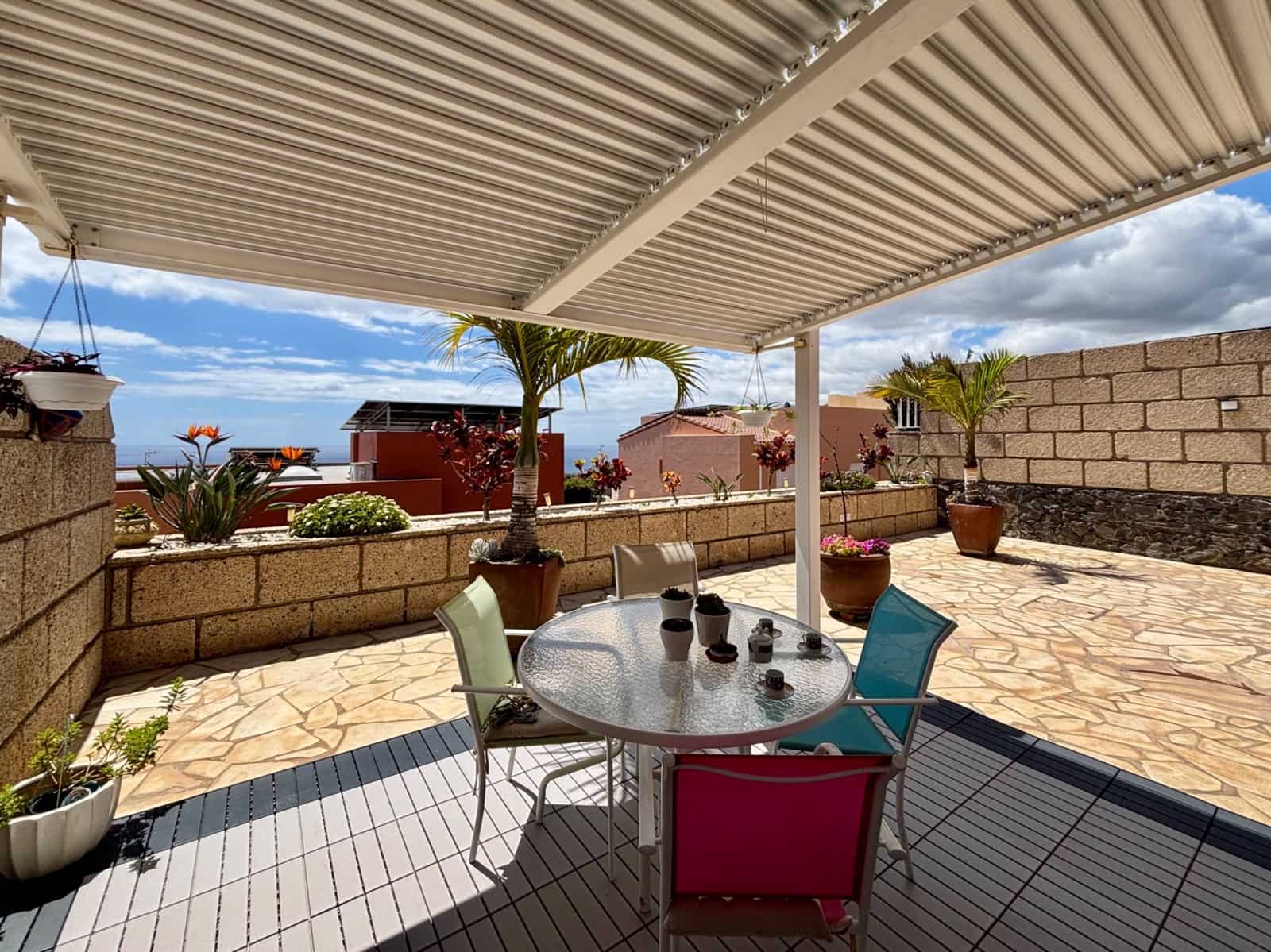 3 sovrum Semi-fristående Villa till salu i Barranco Hondo med pool garage - 630 000 € (Ref: 9780566)