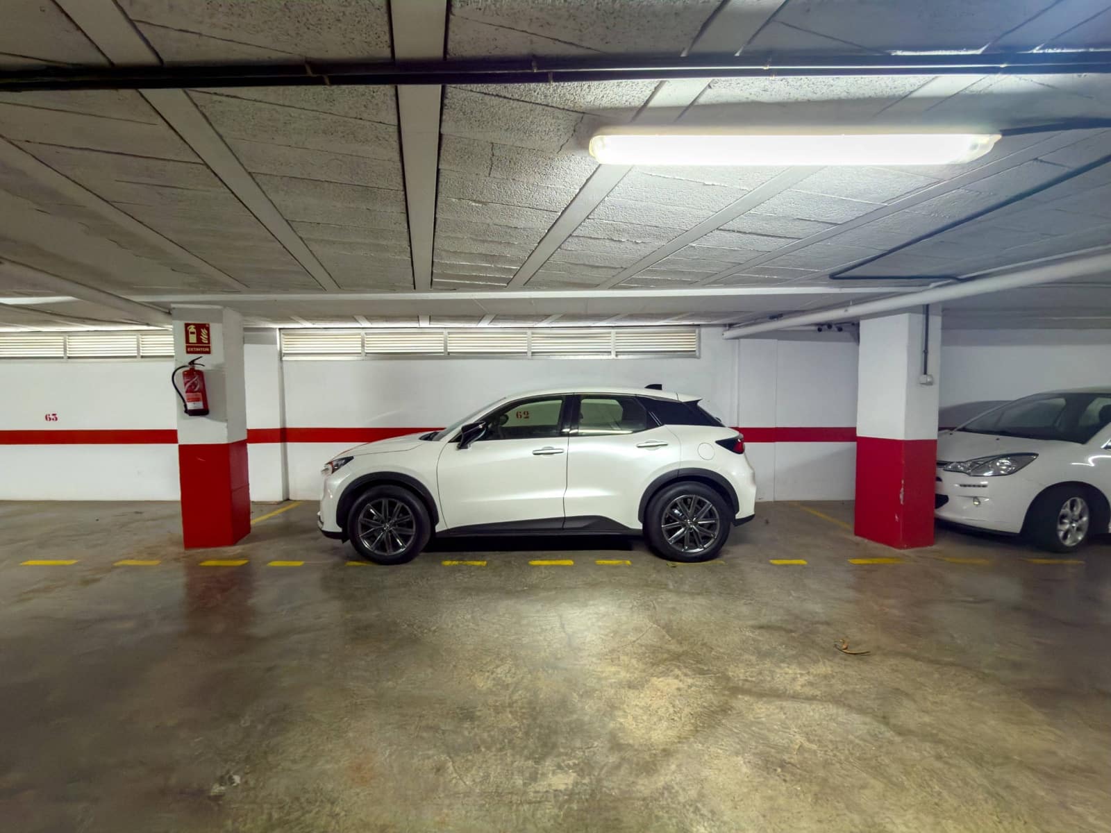 2 soverom Leilighet til salgs i Playa Paraiso med svømmebasseng garasje - € 320 000 (Ref: 9780567)