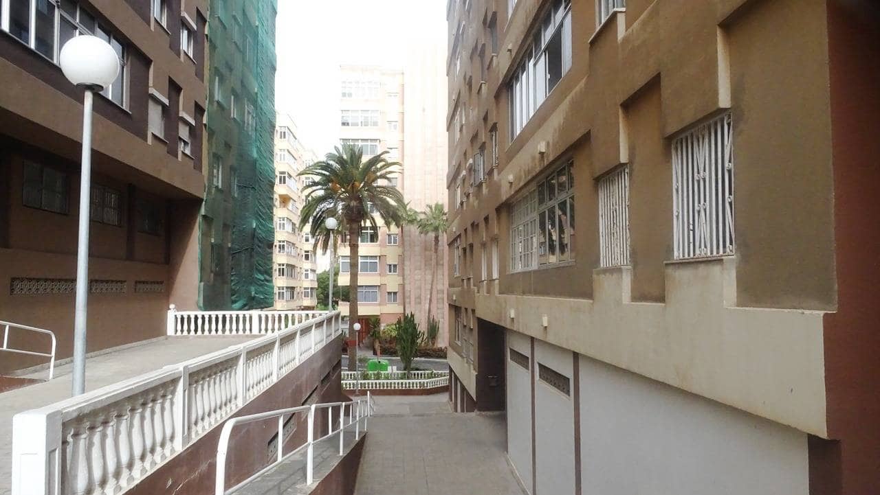 4 Zimmer Wohnung zu verkaufen in Las Palmas de Gran Canaria - 420.000 € (Ref: 9782999)
