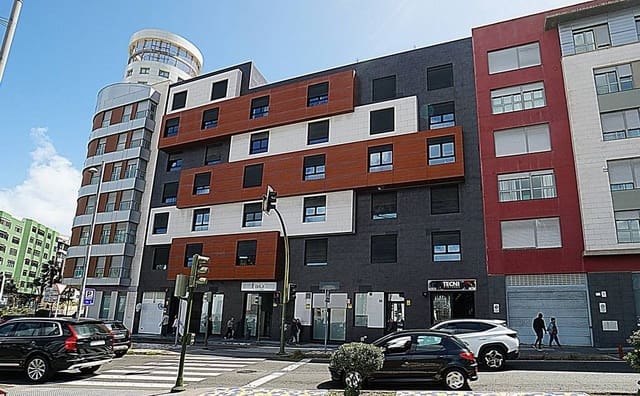 2 makuuhuone Asunto myytävänä paikassa Guanarteme, Las Palmas de Gran Canaria mukana 
autotalli - 315 000 € (Ref: 9783000)