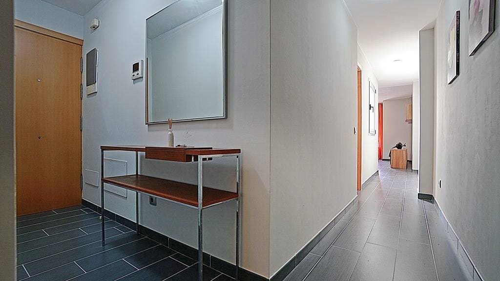 2 quarto Apartamento para venda em Las Palmas de Gran Canaria com garagem - 315 000 € (Ref: 9783000)