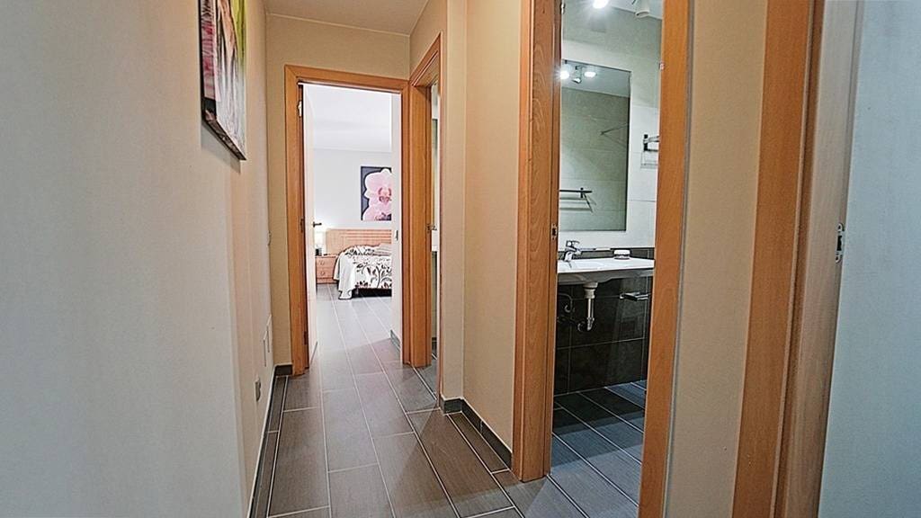 2 quarto Apartamento para venda em Las Palmas de Gran Canaria com garagem - 315 000 € (Ref: 9783000)