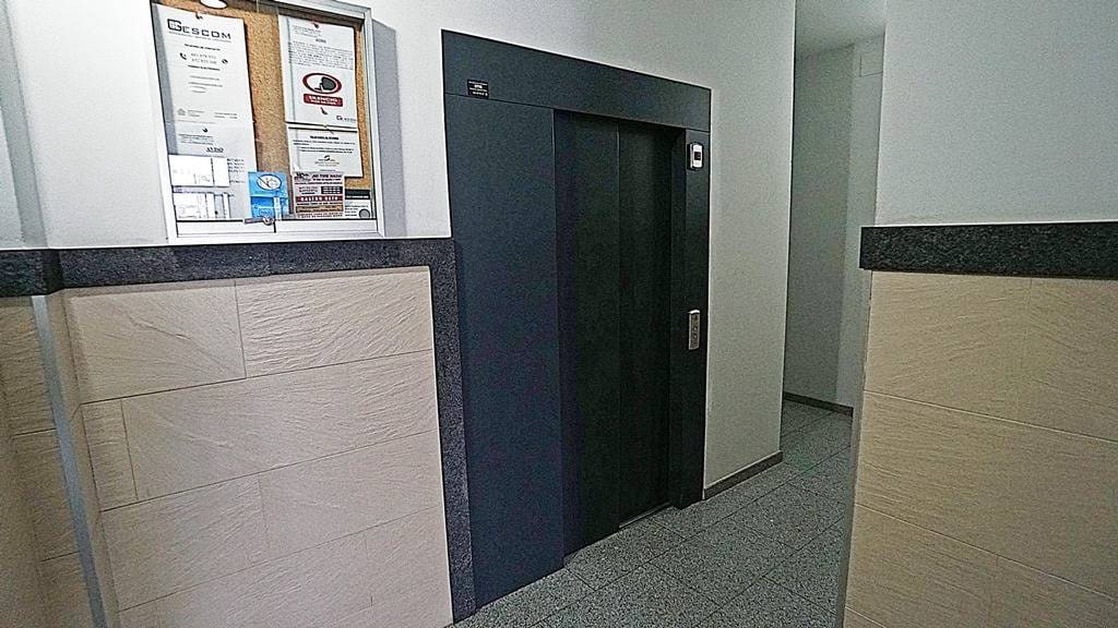 2 quarto Apartamento para venda em Las Palmas de Gran Canaria com garagem - 315 000 € (Ref: 9783000)