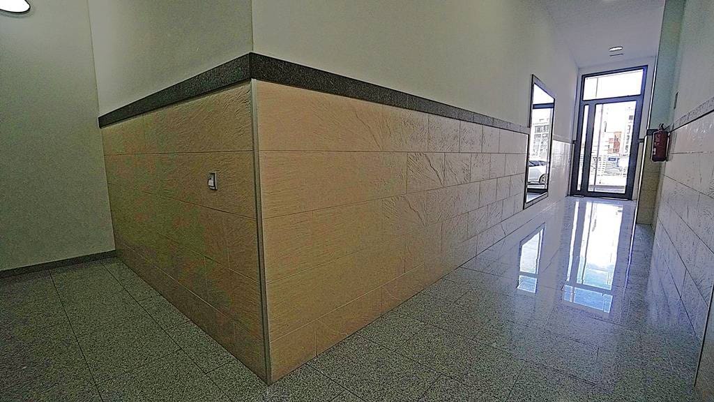 2 quarto Apartamento para venda em Las Palmas de Gran Canaria com garagem - 315 000 € (Ref: 9783000)