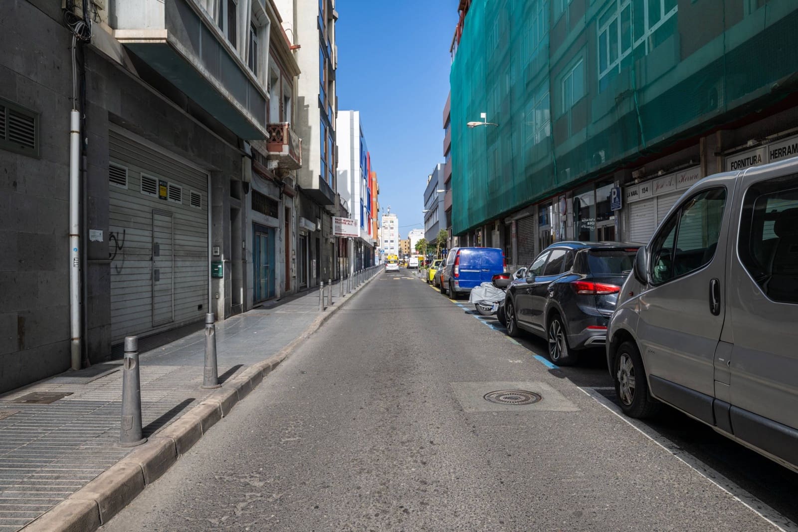 4 makuuhuone Asunto myytävänä paikassa Las Palmas de Gran Canaria mukana 
autotalli - 250 000 € (Ref: 9783001)