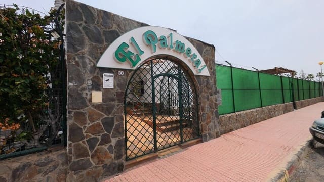 2 quarto Bungalow para venda em Maspalomas, San Bartolomé de Tirajana - 300 000 € (Ref: 9788404)