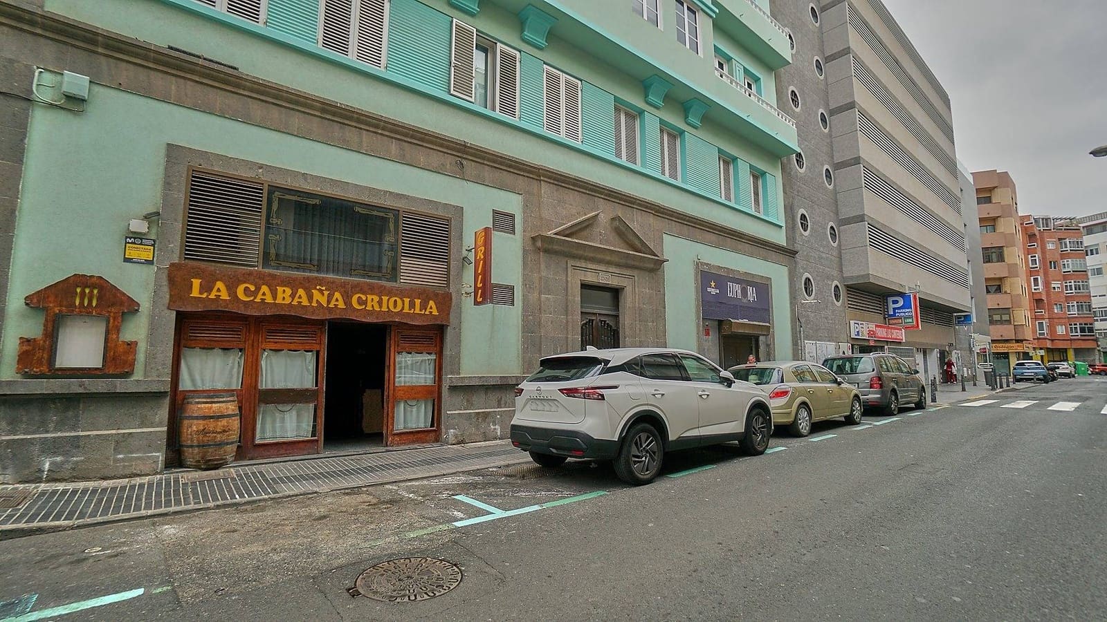 Commercial for rent in Las Palmas de Gran Canaria - € 2,700 (Ref: 9788405)