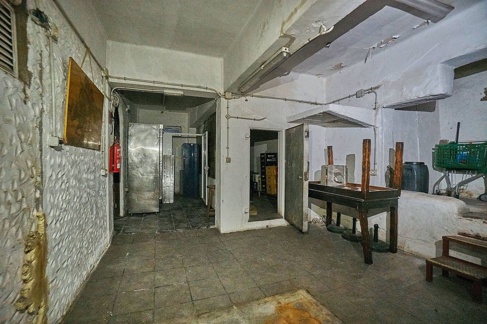 Commercial for rent in Las Palmas de Gran Canaria - € 2,700 (Ref: 9788405)