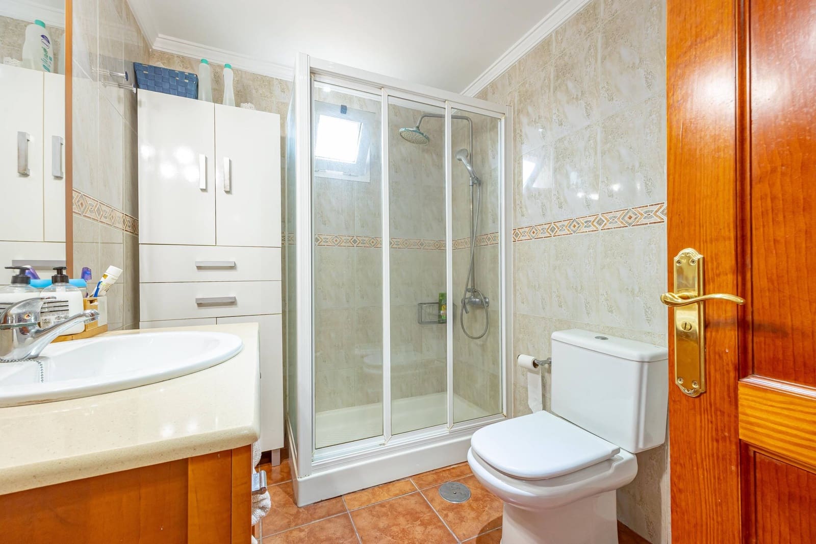 5 bedroom Apartment for sale in Las Palmas de Gran Canaria with garage - € 360,000 (Ref: 9797115)