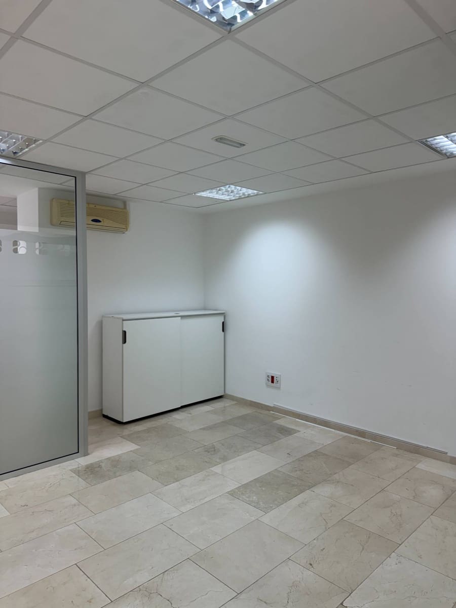 Oficina en Las Palmas de Gran Canaria en venta con garaje - 80.000 € (Ref: 9797116)