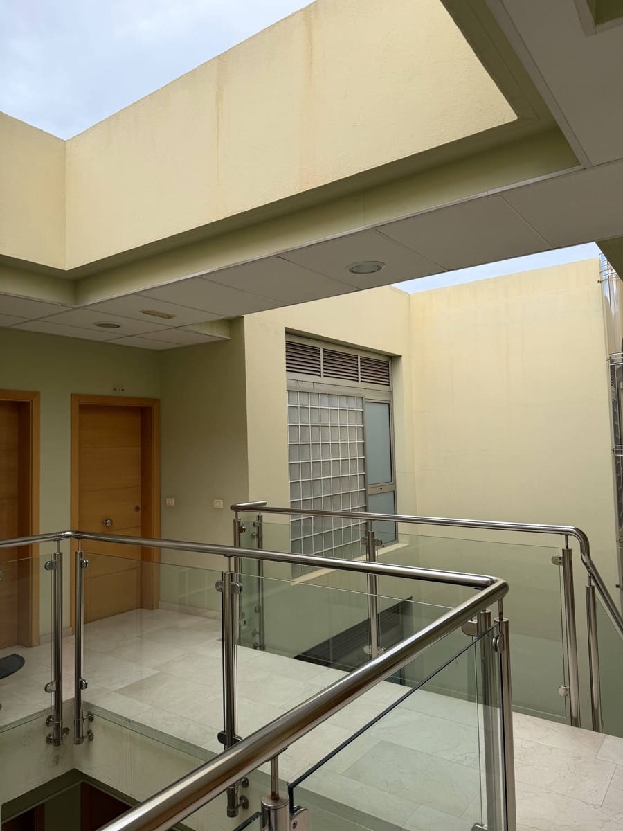 Oficina en Las Palmas de Gran Canaria en venta con garaje - 80.000 € (Ref: 9797116)