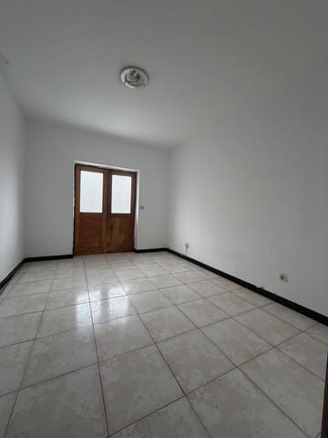 3 soveværelse Lejlighed til salg i Las Palmas de Gran Canaria - € 126.420 (Ref: 9797117)