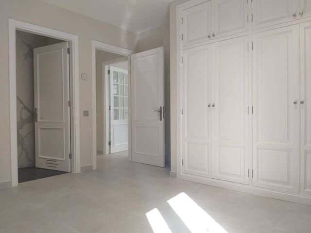 3 sovrum Lägenhet till salu i Alcaravaneras, Las Palmas de Gran Canaria med garage - 525 000 € (Ref: 9799264)