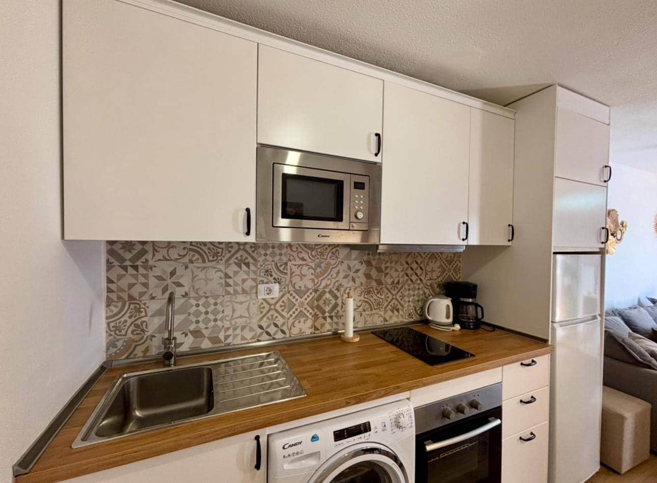 1 chambre Appartement à vendre à Caleta de Fuste avec piscine - 174 900 € (Ref: 9799266)