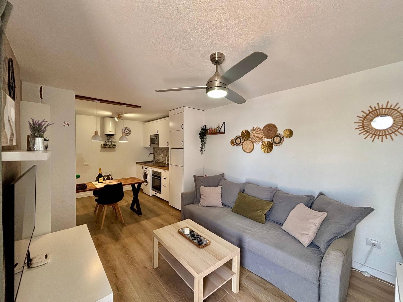 1 chambre Appartement à vendre à Caleta de Fuste avec piscine - 174 900 € (Ref: 9799266)