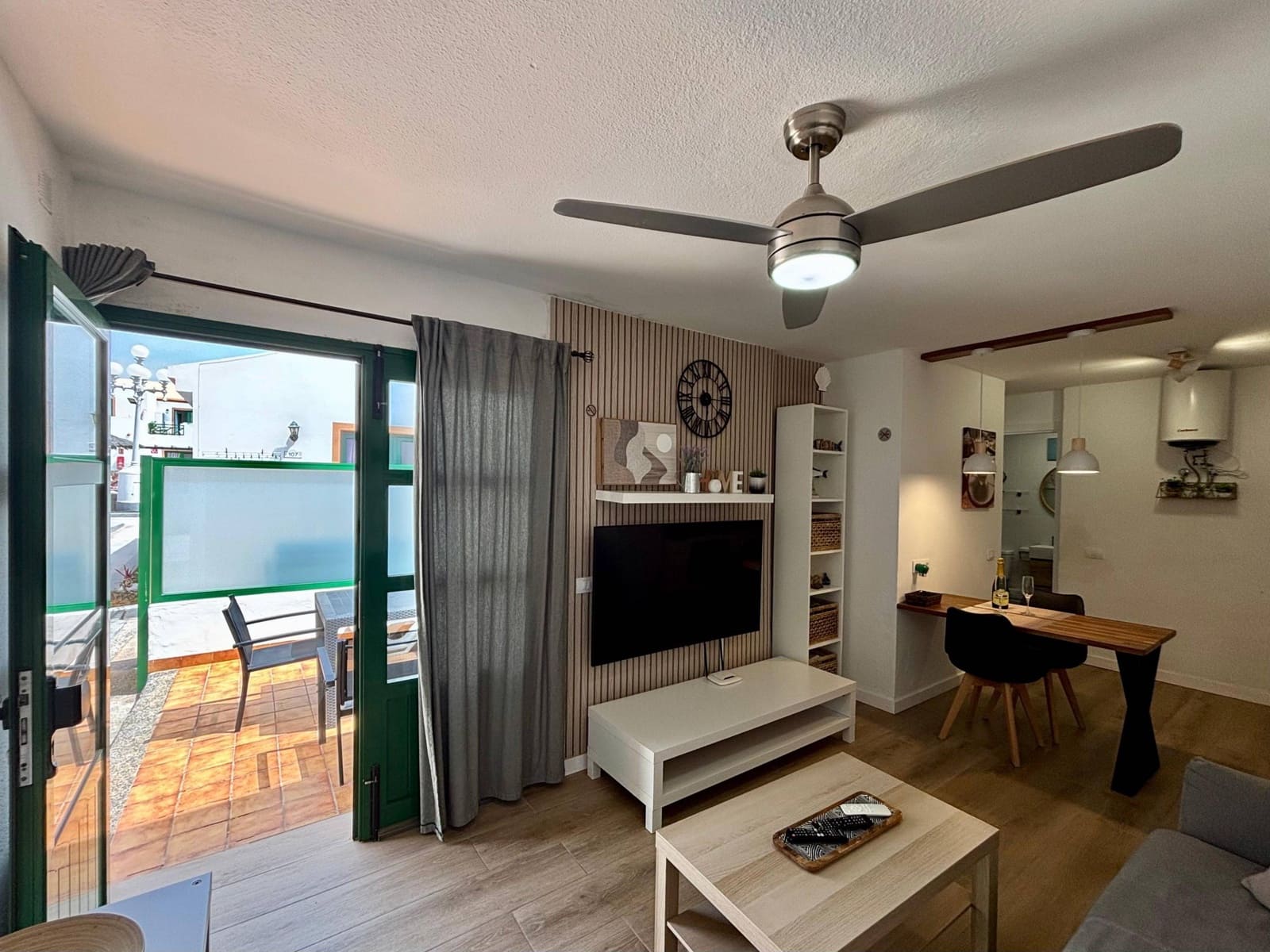 1 chambre Appartement à vendre à Caleta de Fuste avec piscine - 174 900 € (Ref: 9799266)