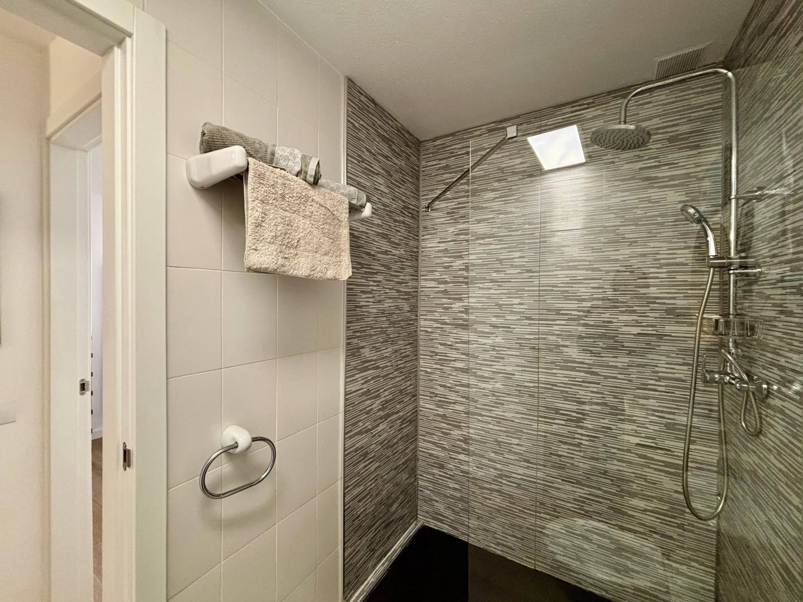 1 chambre Appartement à vendre à Caleta de Fuste avec piscine - 174 900 € (Ref: 9799266)