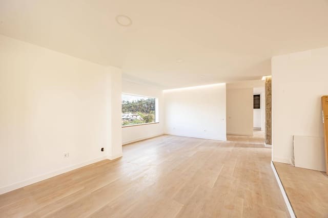 5 bedroom Villa for sale in Santa Brígida with garage - € 895,000 (Ref: 9804302)