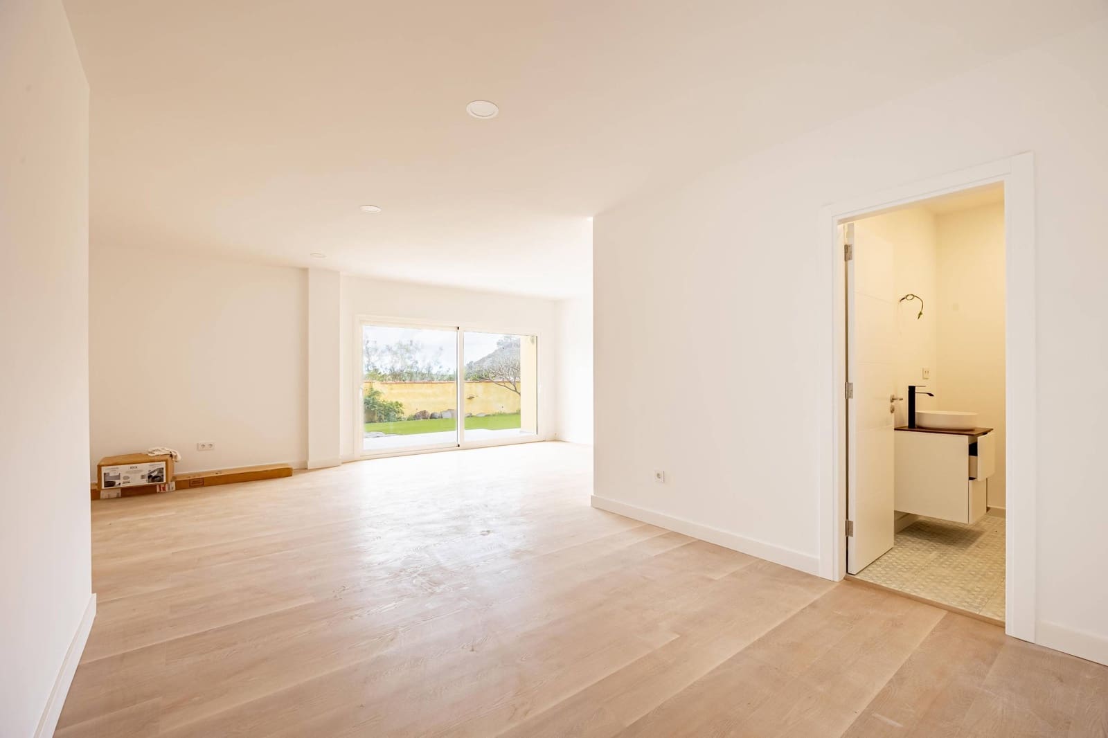 5 bedroom Villa for sale in Santa Brigida with garage - € 895,000 (Ref: 9804302)