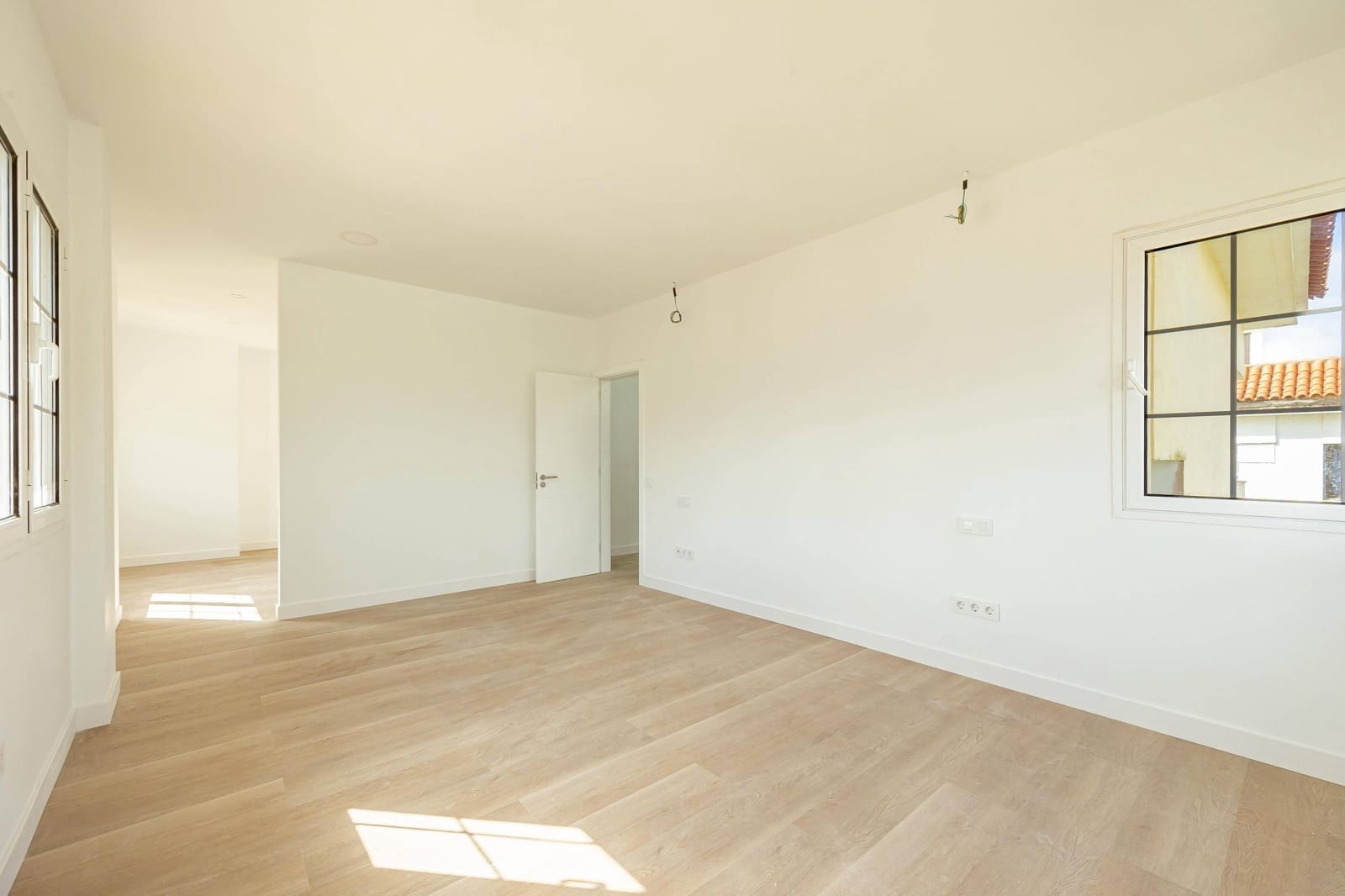 5 bedroom Villa for sale in Santa Brigida with garage - € 895,000 (Ref: 9804302)