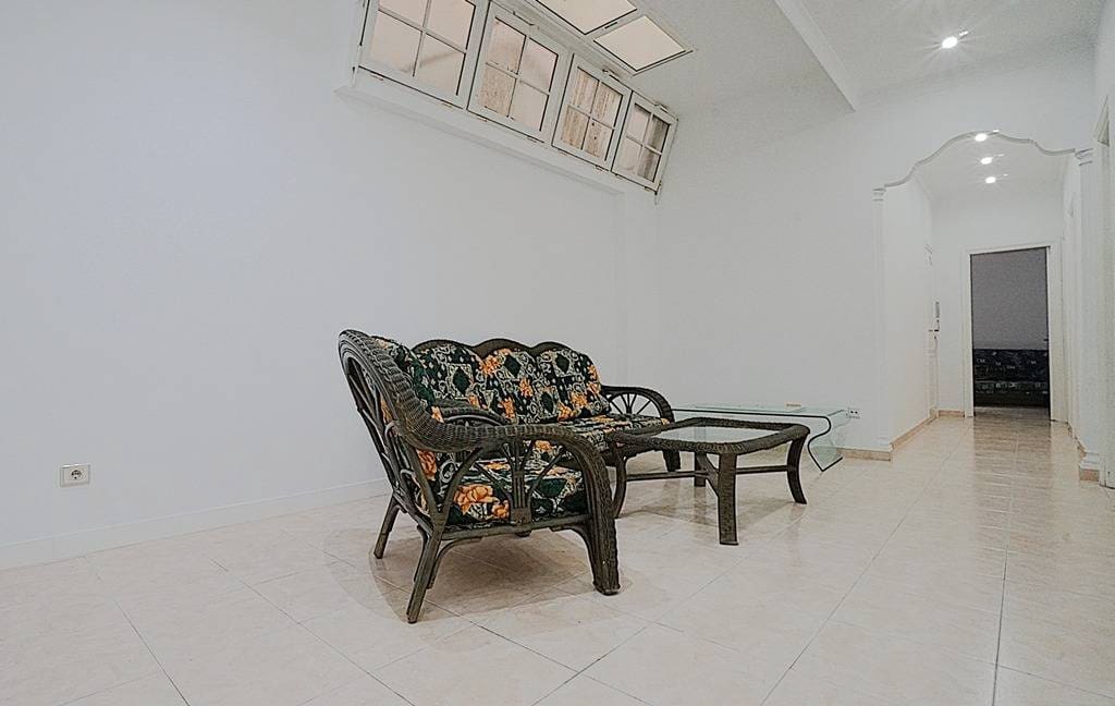 4 quarto Apartamento para arrendar em Las Palmas de Gran Canaria com garagem - 1 400 € (Ref: 9820526)