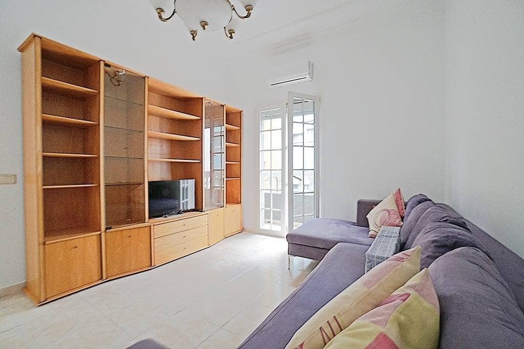 4 quarto Apartamento para arrendar em Las Palmas de Gran Canaria com garagem - 1 400 € (Ref: 9820526)