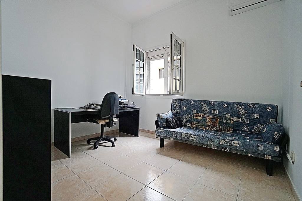 4 quarto Apartamento para arrendar em Las Palmas de Gran Canaria com garagem - 1 400 € (Ref: 9820526)