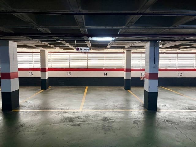 Garage til salg i Las Palmas de Gran Canaria - € 38.000 (Ref: 9822931)