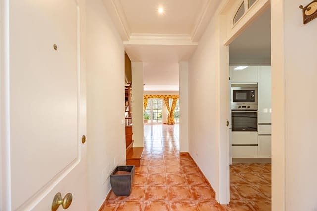 3 chambre Appartement à vendre à Santa Brígida avec garage - 370 000 € (Ref: 9822934)