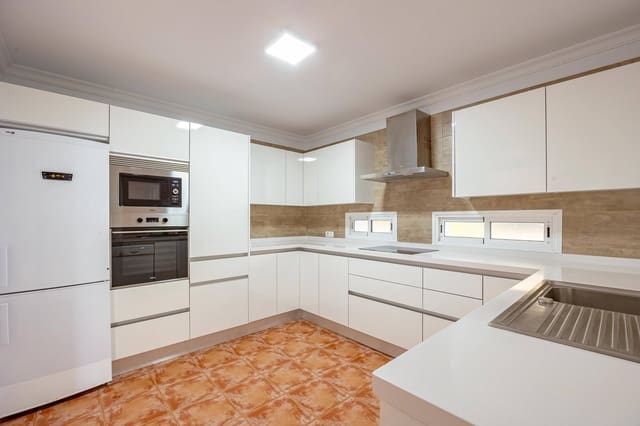3 chambre Appartement à vendre à Santa Brígida avec garage - 370 000 € (Ref: 9822934)