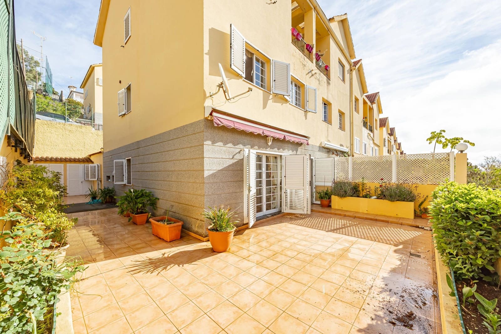3 bedroom Apartment for sale in Santa Brigida with garage - € 370,000 (Ref: 9822934)