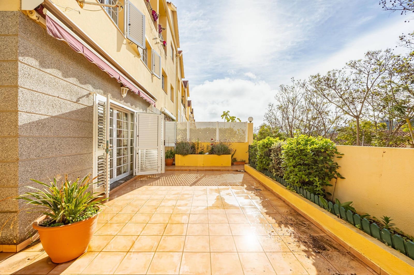 3 bedroom Apartment for sale in Santa Brigida with garage - € 370,000 (Ref: 9822934)
