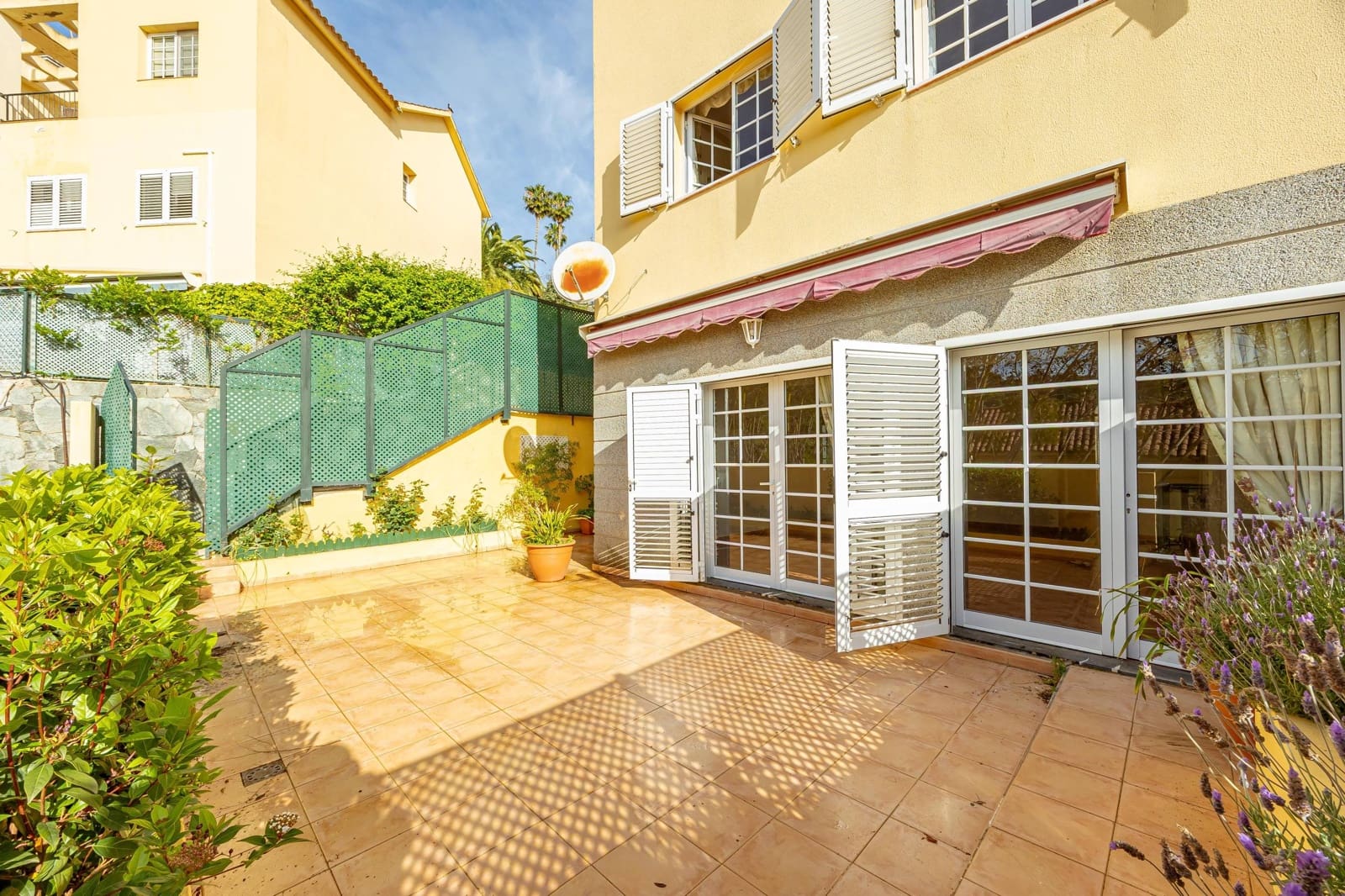 3 bedroom Apartment for sale in Santa Brigida with garage - € 370,000 (Ref: 9822934)