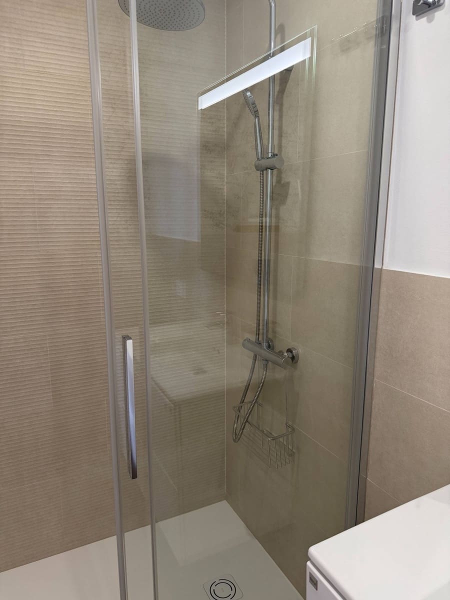 1 bedroom Apartment for rent in Las Palmas de Gran Canaria with garage - € 900 (Ref: 9822935)