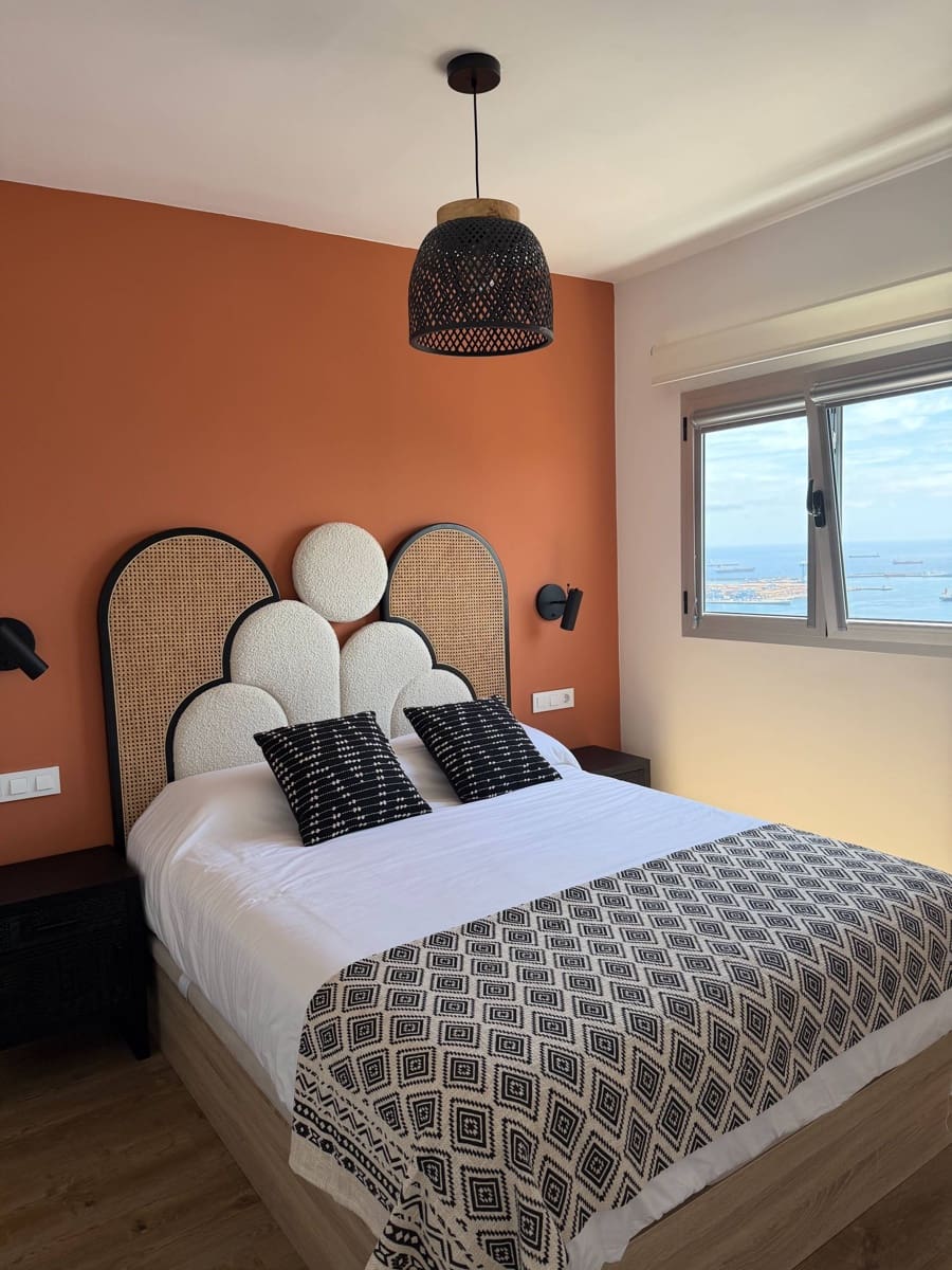 1 bedroom Apartment for rent in Las Palmas de Gran Canaria with garage - € 900 (Ref: 9822935)