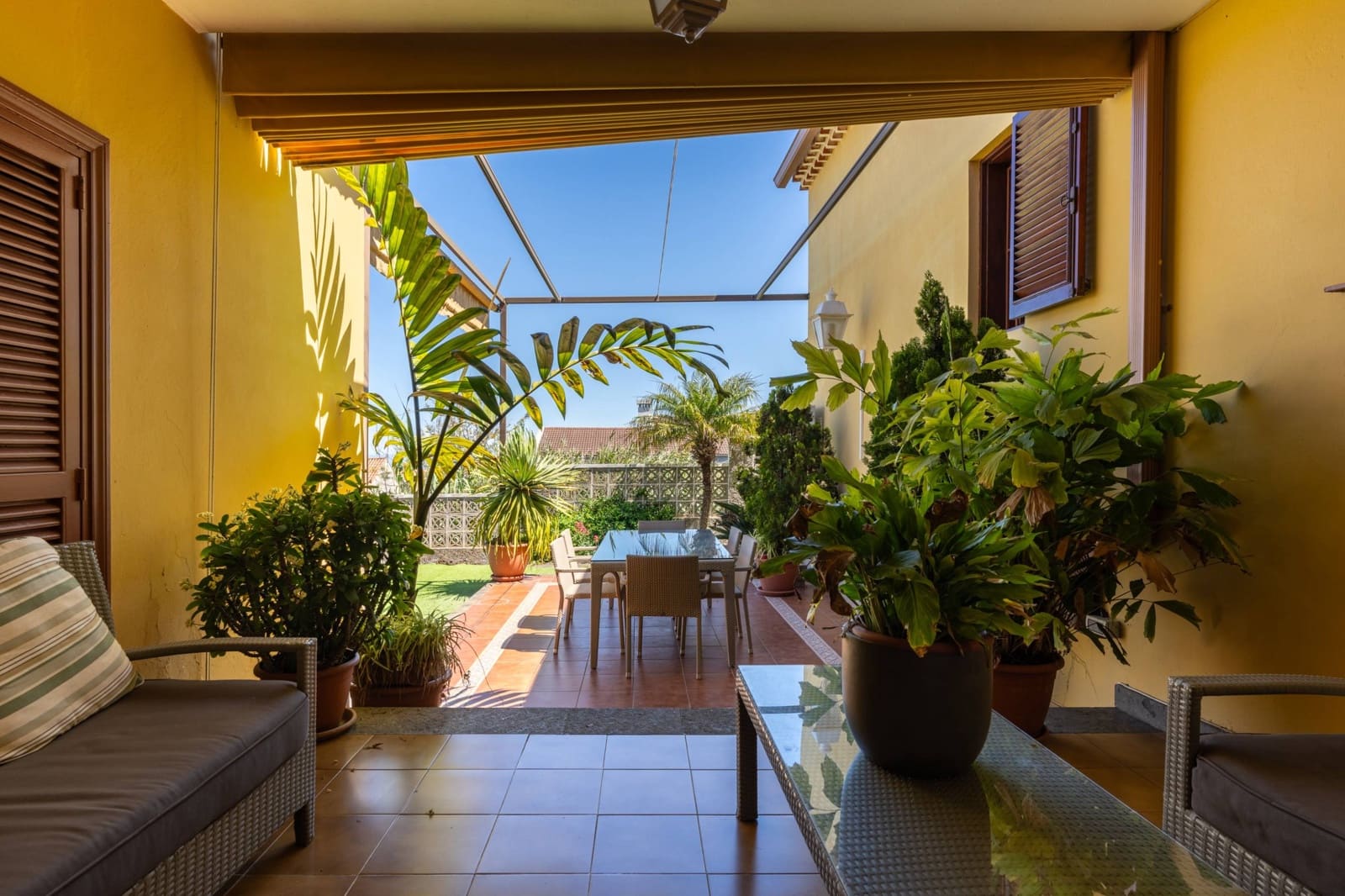 6 Zimmer Villa zu verkaufen in Santa Brigida mit Garage - 595.000 € (Ref: 9825260)