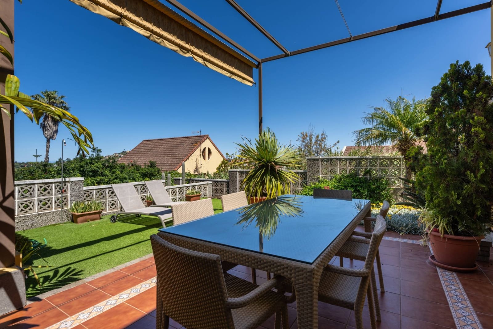 6 Zimmer Villa zu verkaufen in Santa Brigida mit Garage - 595.000 € (Ref: 9825260)