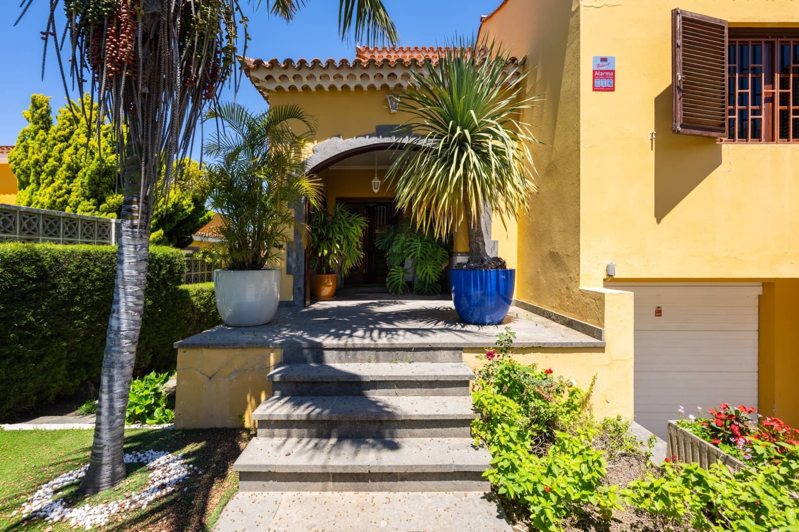 6 Zimmer Villa zu verkaufen in Santa Brigida mit Garage - 595.000 € (Ref: 9825260)