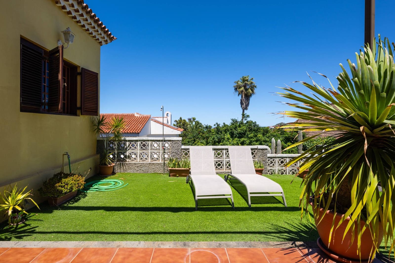 6 Zimmer Villa zu verkaufen in Santa Brigida mit Garage - 595.000 € (Ref: 9825260)