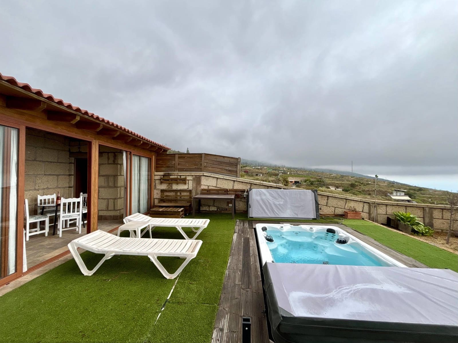 1 bedroom Finca/Country House for rent in Fasnia with pool garage - € 700 (Ref: 9829158)
