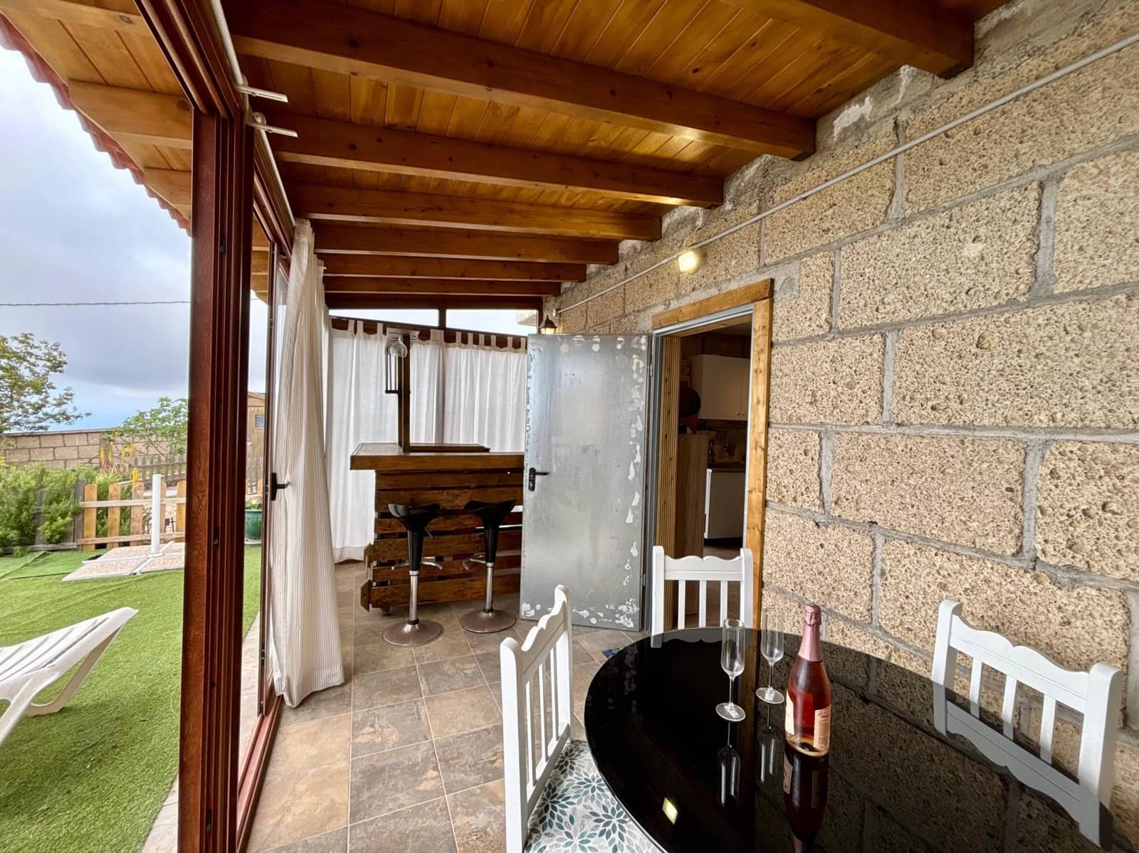 1 bedroom Finca/Country House for rent in Fasnia with pool garage - € 700 (Ref: 9829158)