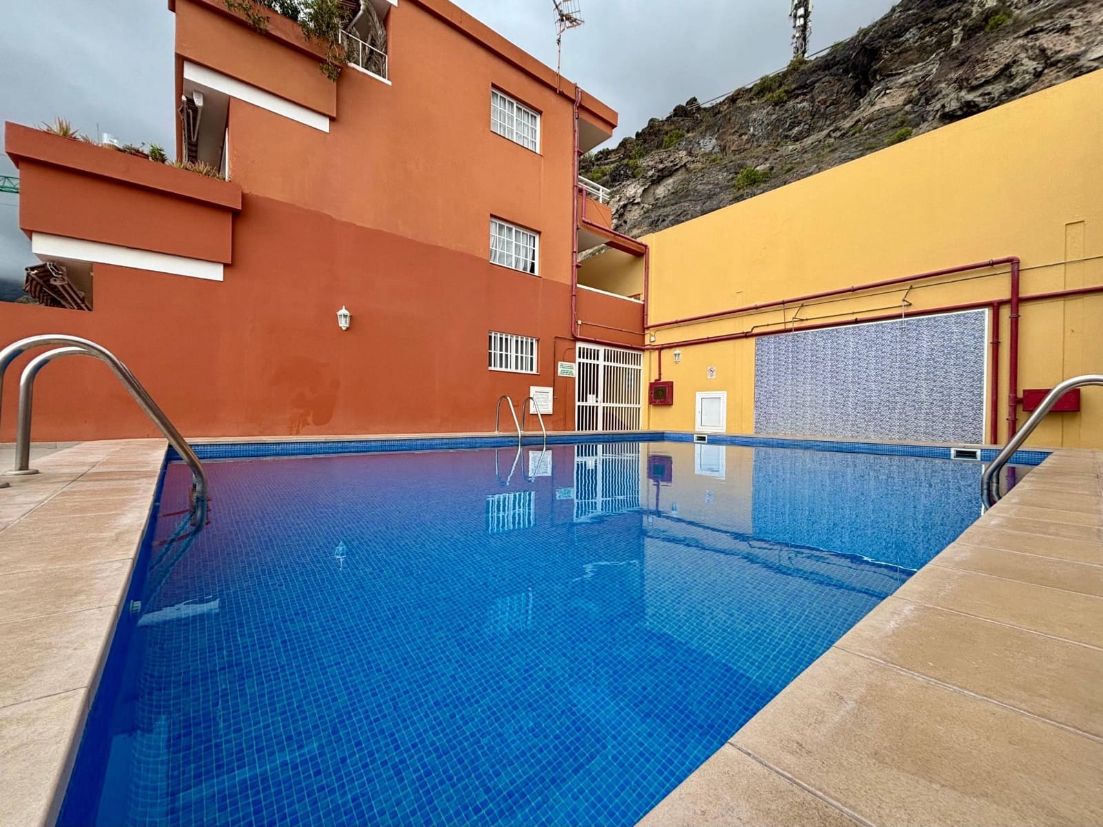 2 bedroom Apartment for rent in Los Gigantes with pool - € 1,500 (Ref: 9829160)