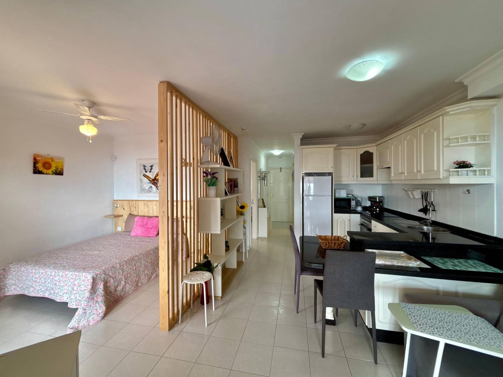 2 bedroom Apartment for rent in Los Gigantes with pool - € 1,500 (Ref: 9829160)