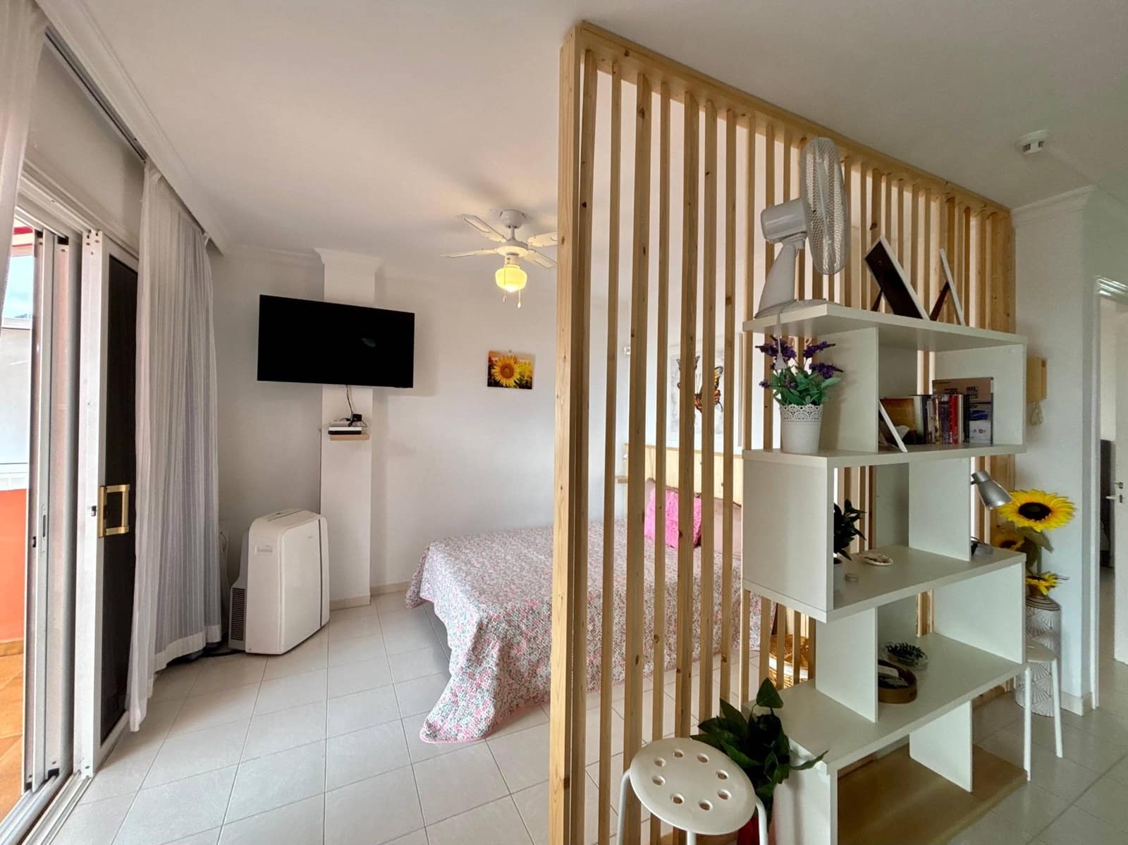 2 bedroom Apartment for rent in Los Gigantes with pool - € 1,500 (Ref: 9829160)