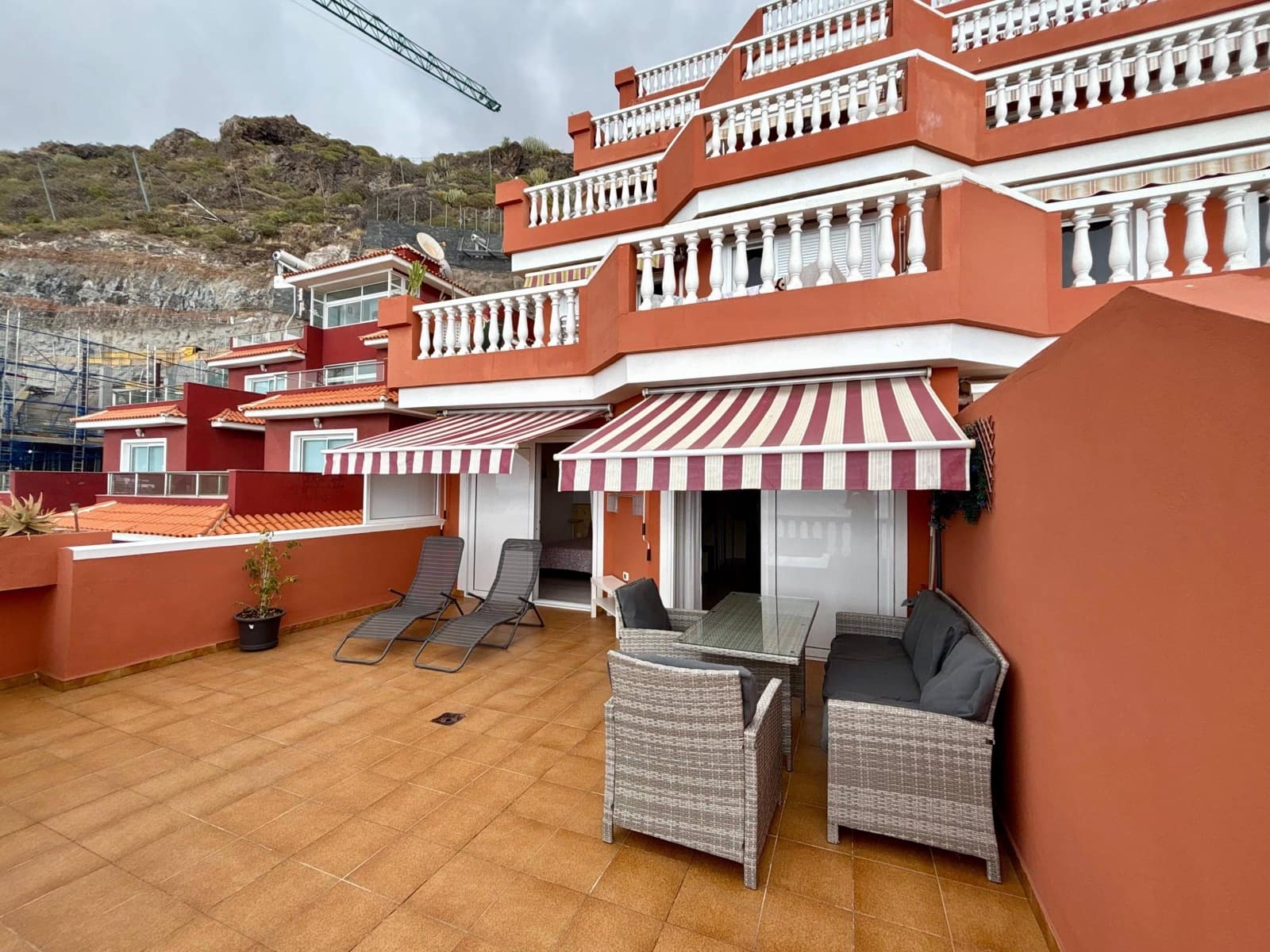 2 bedroom Apartment for rent in Los Gigantes with pool - € 1,500 (Ref: 9829160)