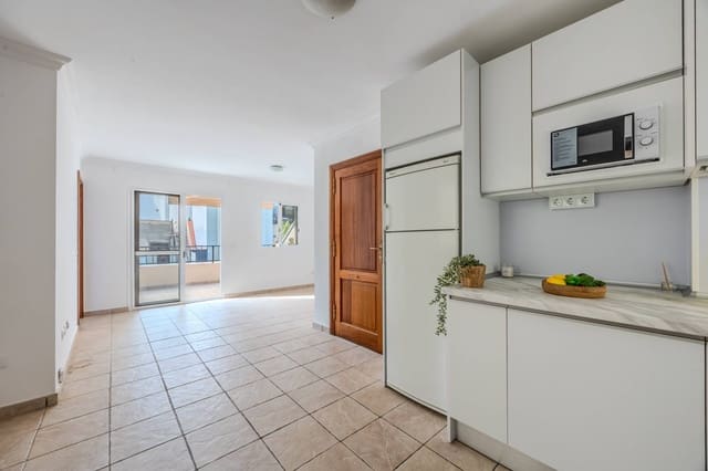 2 Zimmer Penthouse zu vermieten in Triana, Las Palmas de Gran Canaria - 1.200 € (Ref: 9829163)