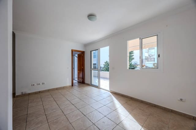 2 Zimmer Penthouse zu vermieten in Triana, Las Palmas de Gran Canaria - 1.200 € (Ref: 9829163)