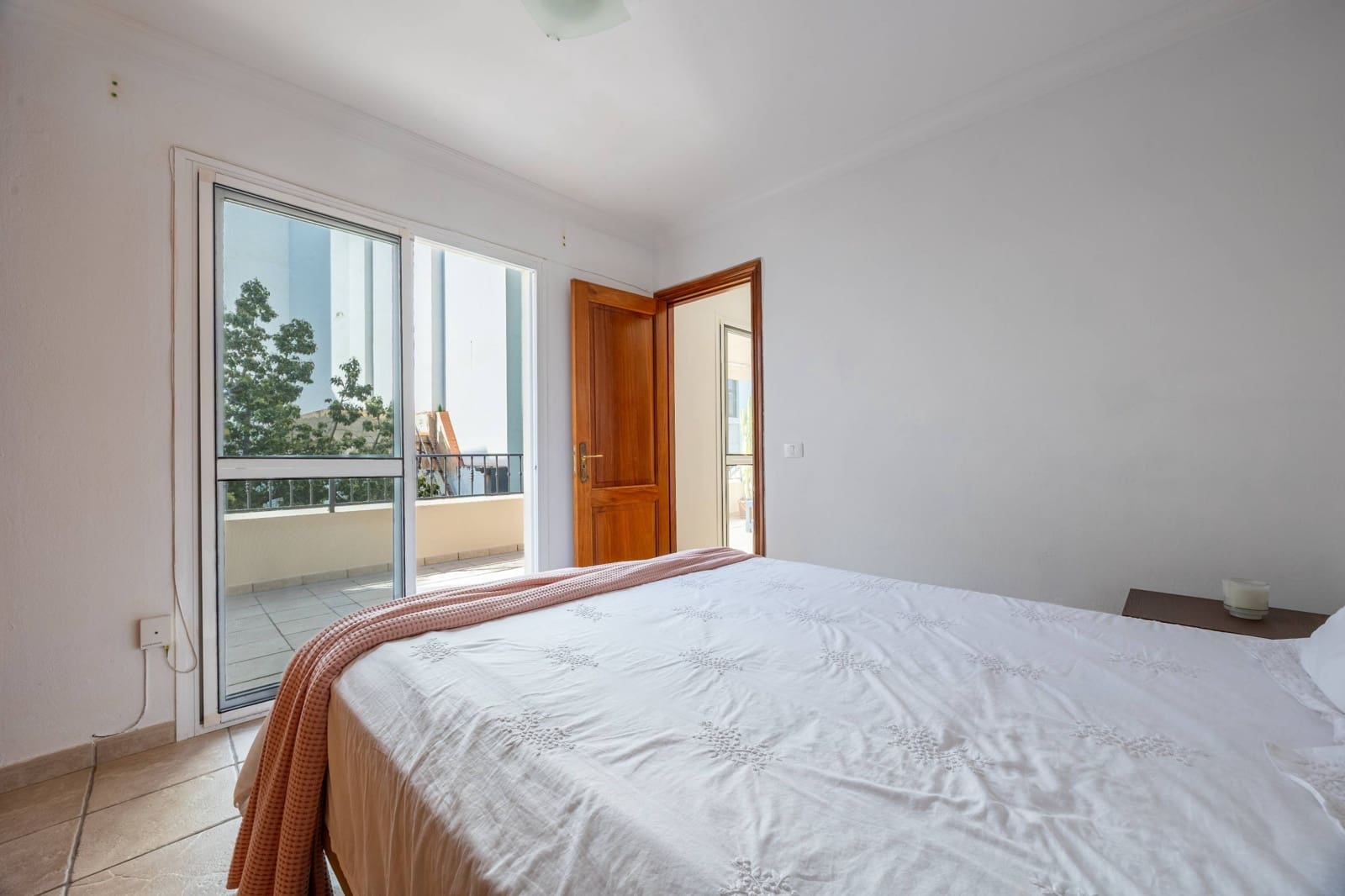 2 Zimmer Penthouse zu vermieten in Las Palmas de Gran Canaria - 1.200 € (Ref: 9829163)